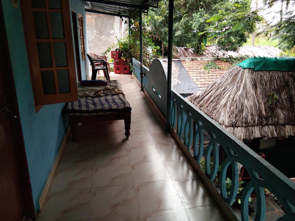 Bobby Guest House Hampi Exterior photo